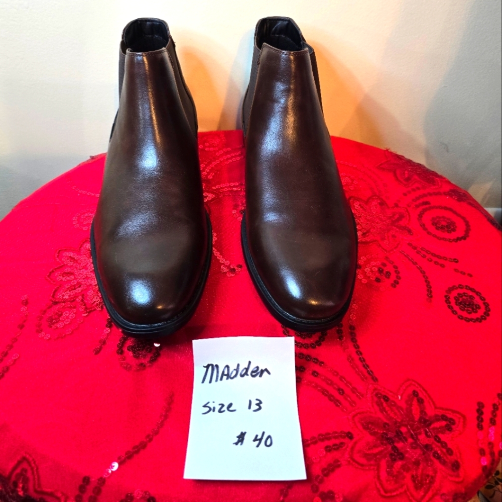 Steve Madden boots